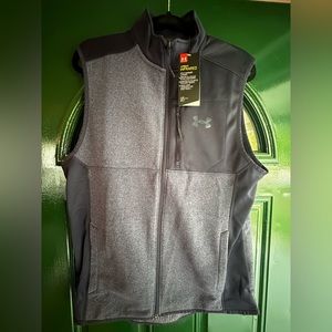 NWT Under Armour fleece vest Sz Medium